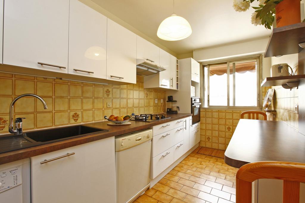 Appartement 6 Personnes Avec Terrasse Le Port Nice Quarto foto