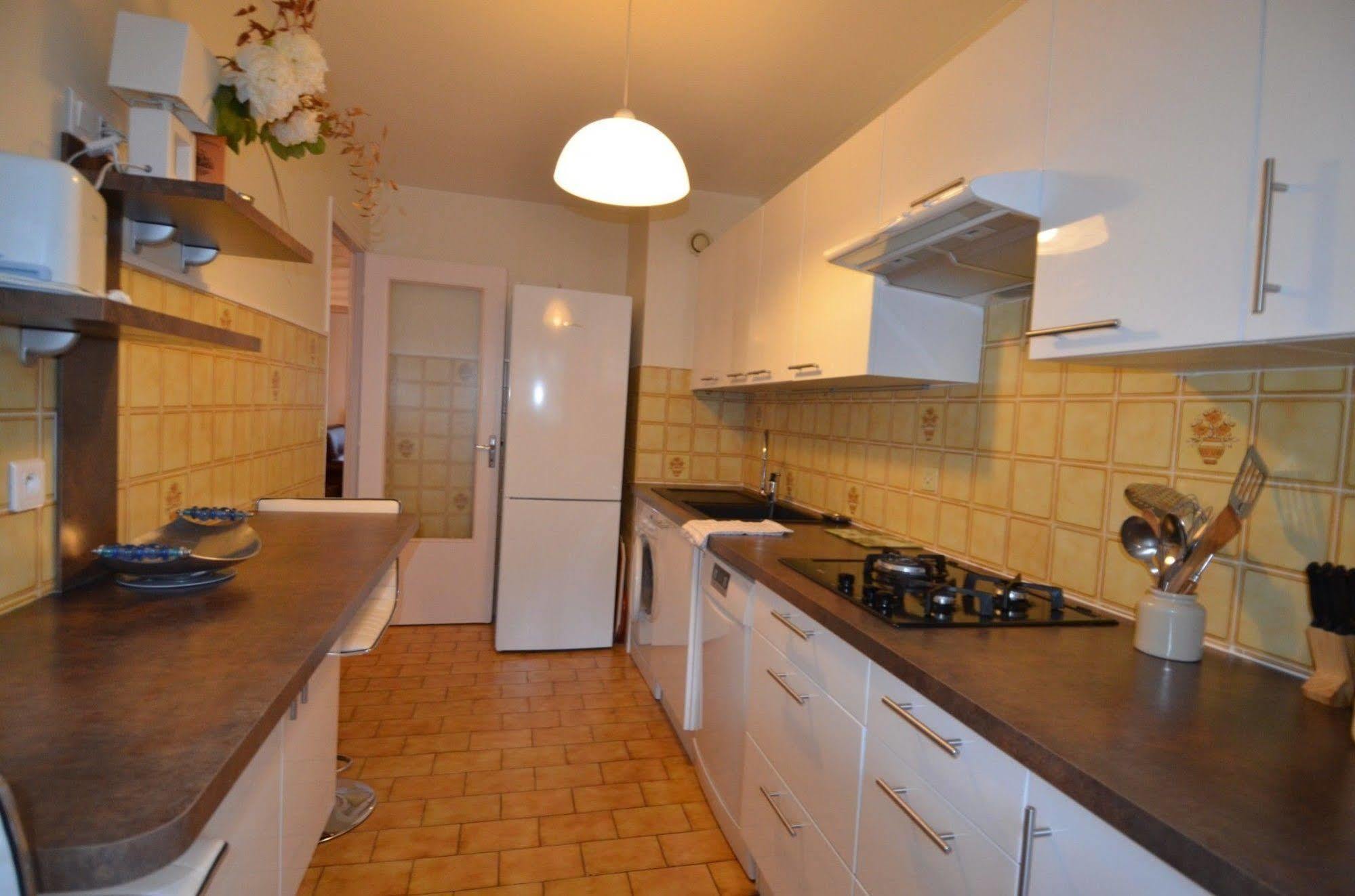 Appartement 6 Personnes Avec Terrasse Le Port Nice Exterior foto